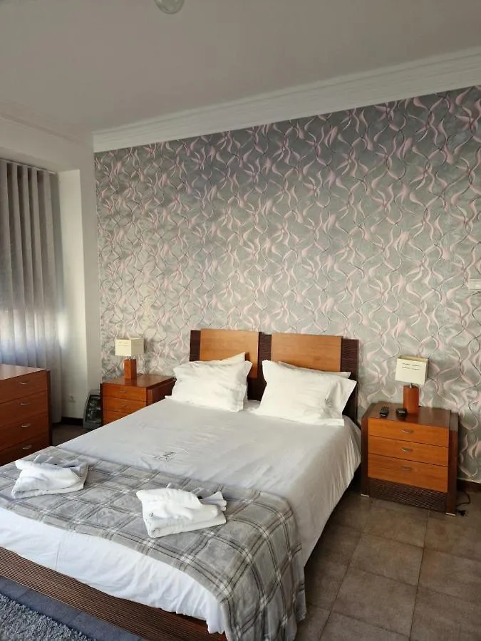 ***  Zuni Guest House Lisbona Portogallo