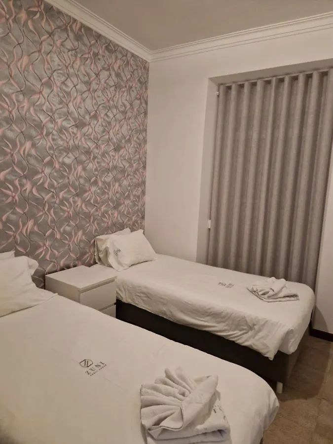 ***  Zuni Guest House Lisbona Portogallo